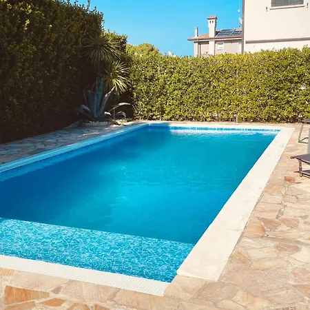 Casa Delle Famiglie *